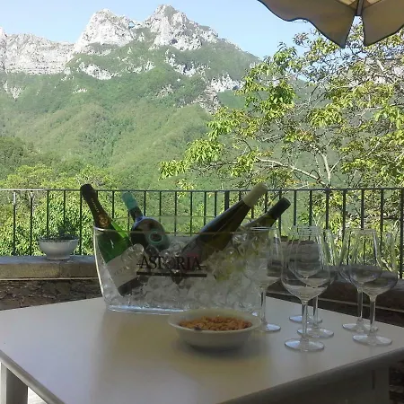 Oda ve Kahvaltı La Canonica Room's Stazzema