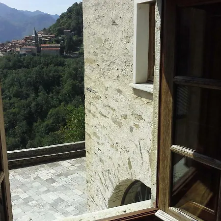 Oda ve Kahvaltı La Canonica Room's Stazzema