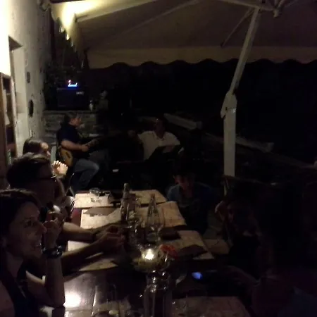 La Canonica Room's Stazzema