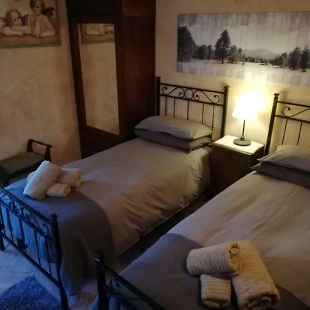 La Canonica Room's Stazzema